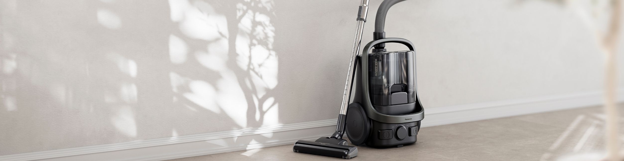 Bagless Vacuums